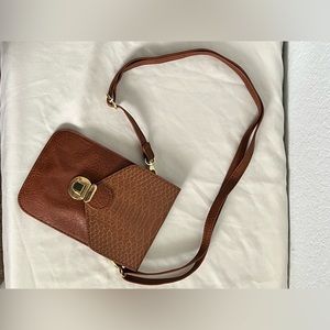 Crossbody bag brown